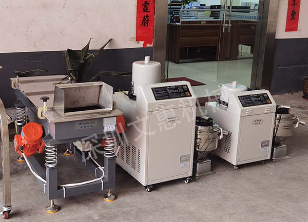 什么是冷水机组冷凝器，有什么作用？冷水机组冷凝器怎么维护？