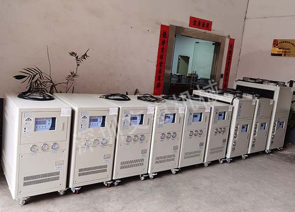 冷水机长时间未使用，再次重启该如何操作？