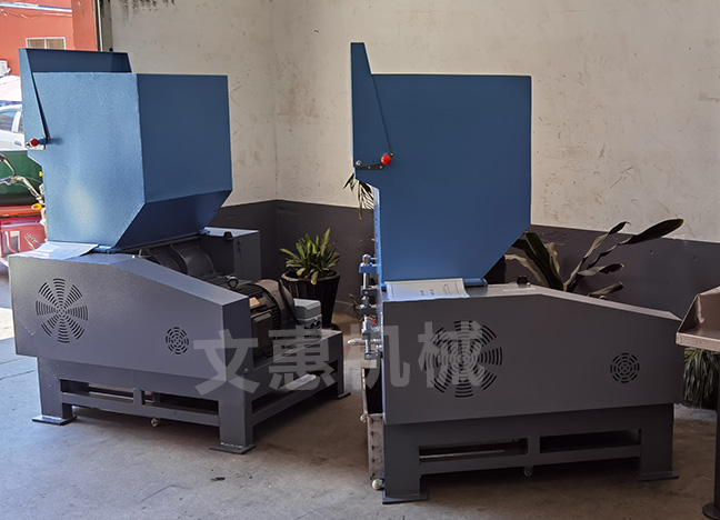 塑料破碎机粉后的颗粒非常大该怎么解决？
